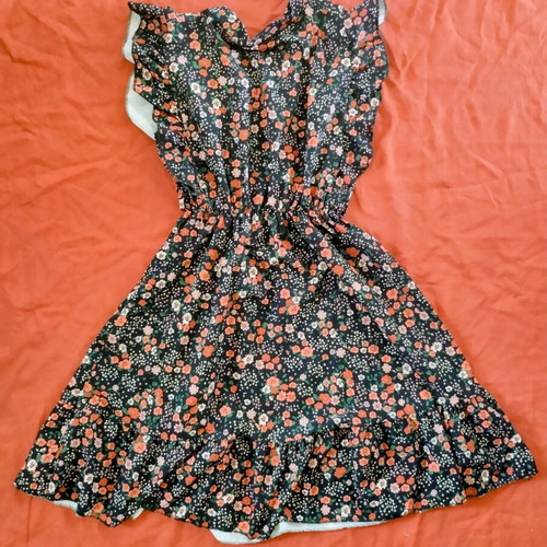 Dress with ruffle details and elastic waist, size small, used