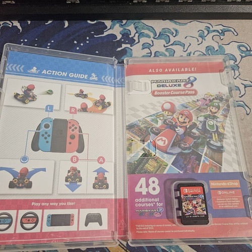 Nintendo Switch OLED Mario edition σαν καινούργιο με Mario Kart 8 και αξεσουάρ