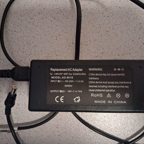 Samsung AD-9019 Laptop AC Adapter Charger