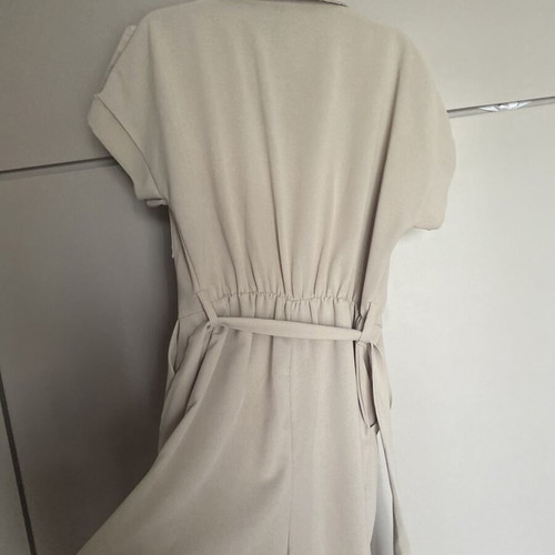 Zip Kilot beige medium, like new