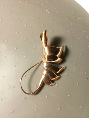 Bronze handmade brooch with organic design made to order