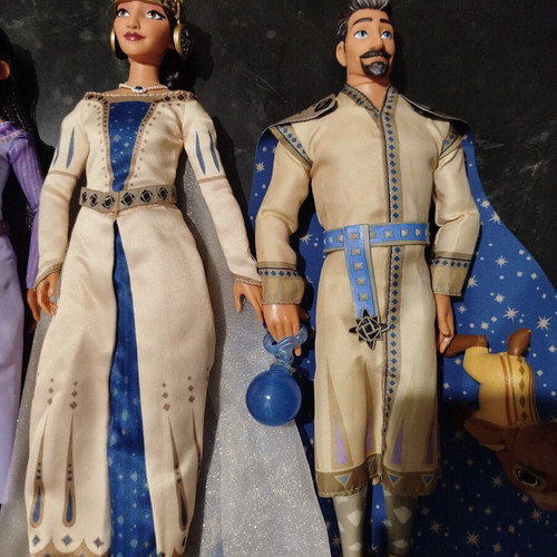 Disney Store Wish Set Dolls like new
