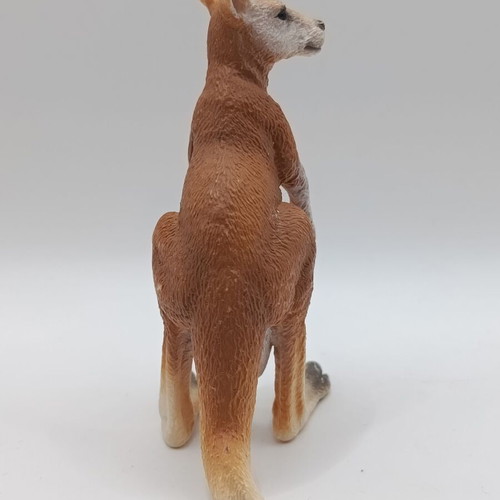 Schleich Wild Life Kangaroo figure used