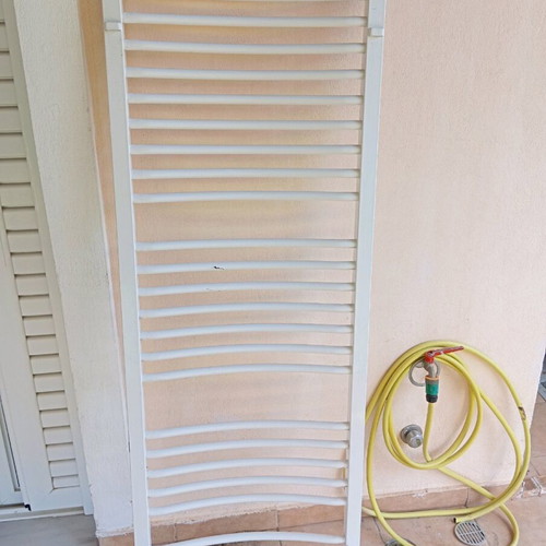 Bathroom radiator used 60x160 with towel rack