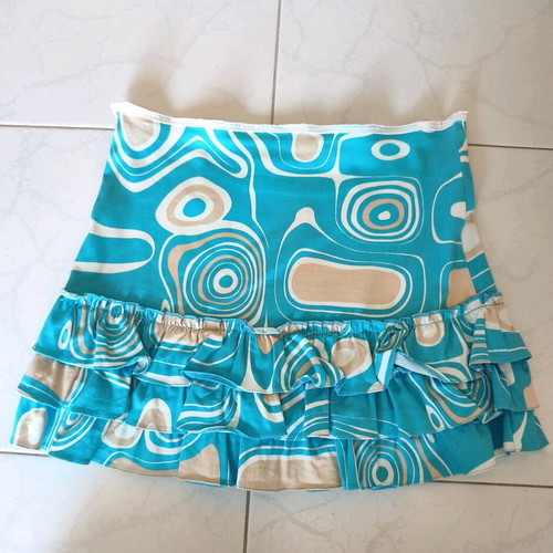 Skirt with ruffles used, white and turquoise, size S