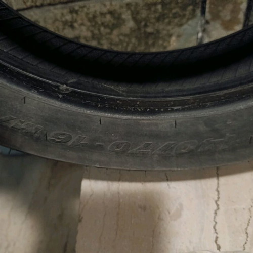 Pirelli Angel Scooter motorcycle tire 140/70/16 DOT 10/22