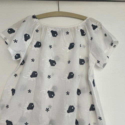 Guy Laroche short-sleeve blouse, size M, black and white