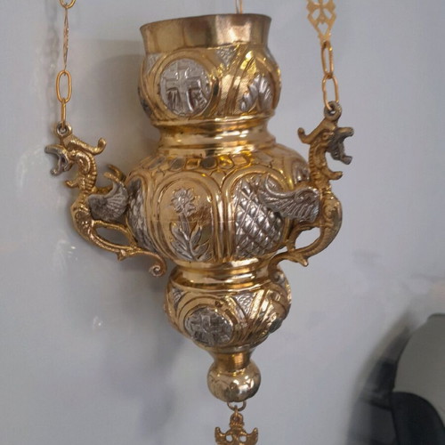 Bronze lamp new with beautiful motif, size 24 cm