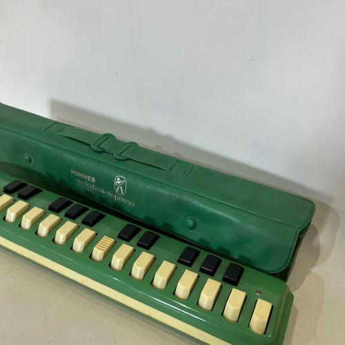 Soprano Hohner melodica vintage used, German made