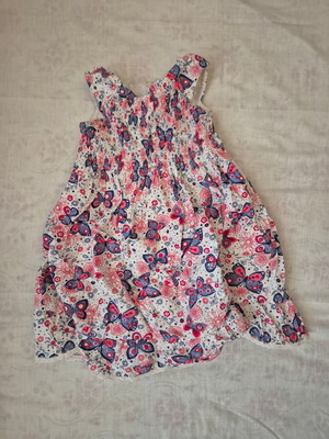Grant children's dress size 3 like new, multicolored