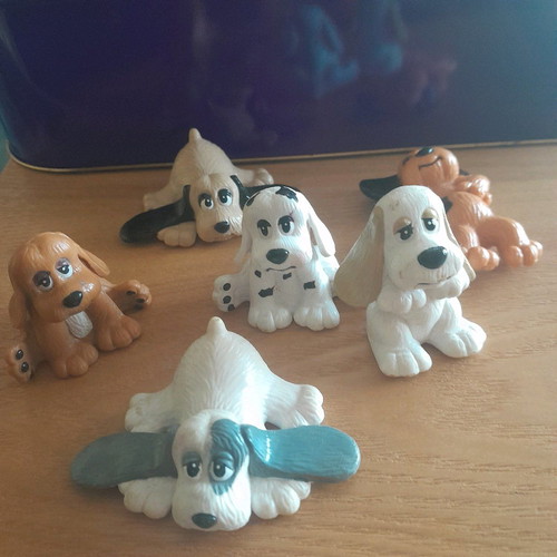 Pound Puppies collectible figures used, 6 dog figures 1994-96