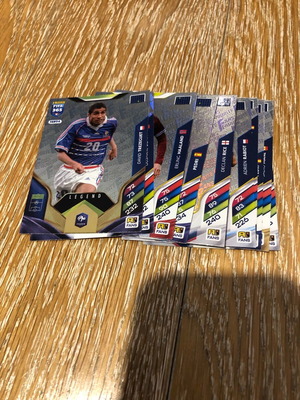 Panini FIFA 365 Adrenalyn 2026 fans blue like new