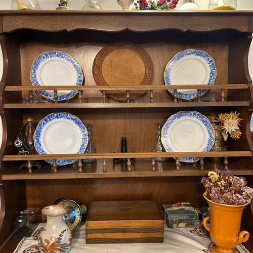 Wooden rustic buffet like new