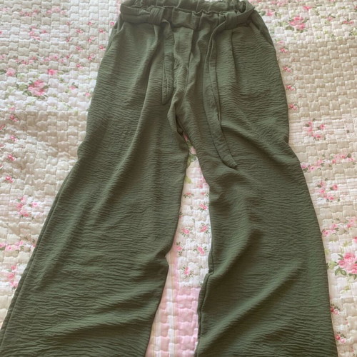 Women's zip culotte pants khaki like new, one size