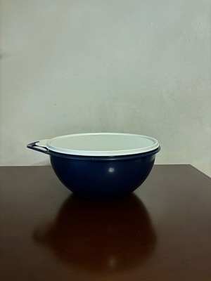 Tupperware Maxima P 17456 mixing bowl 2.75 L new