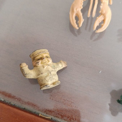 Figures set used, 41 pieces including Spiderman, knights, astronauts, animals