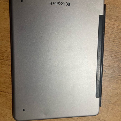 Logitech wireless keyboard for tablet used