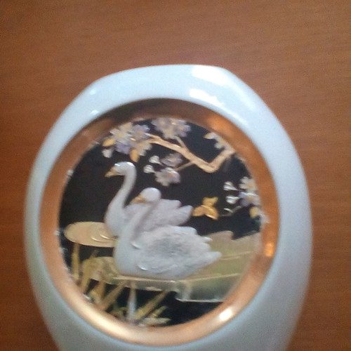 Chokin porcelain vase with Japanese technique, like new, 24k gold and silver