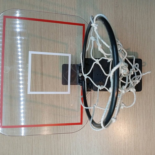 Basketball hoop with sound effects and clip new with batteries