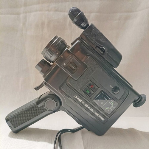 Chinon 20 P XL S8 camera used, direct sound, zoom lens
