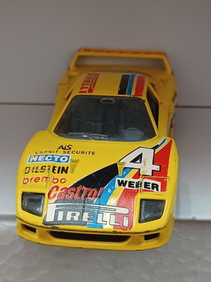 Ferrari F40 μεταχειρισμένο μεταλλικό μοντέλο 1:43