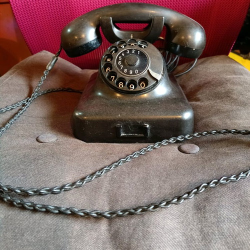 Siemens vintage bakelite telephone device used, authentic