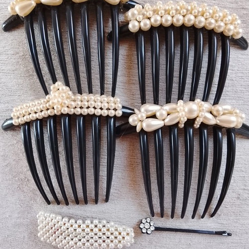 Set of 4 large pearl hair combs with rhinestone clip and pearl barrette