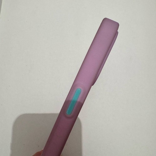 iPhone 15pro case like new, silicone