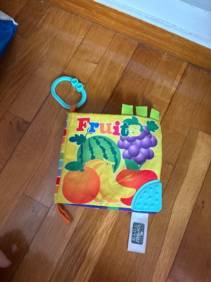 Sensory book for babies like new