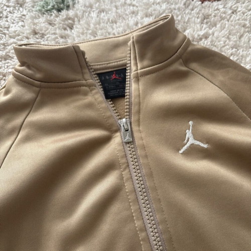 Jordan set for kids 3-4 years new, white and beige