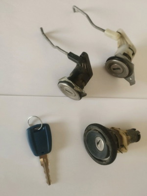 Fiat Punto 2004 locks used, pack of 3 pieces