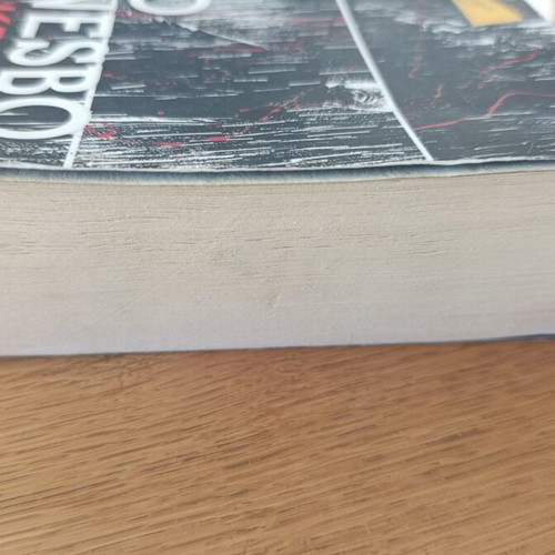Macbeth by Jo Nesbo like new, Greek edition