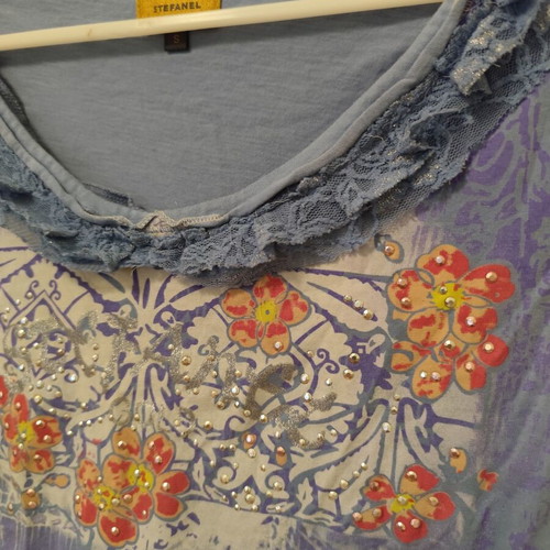 Stefanel small top like new, size S