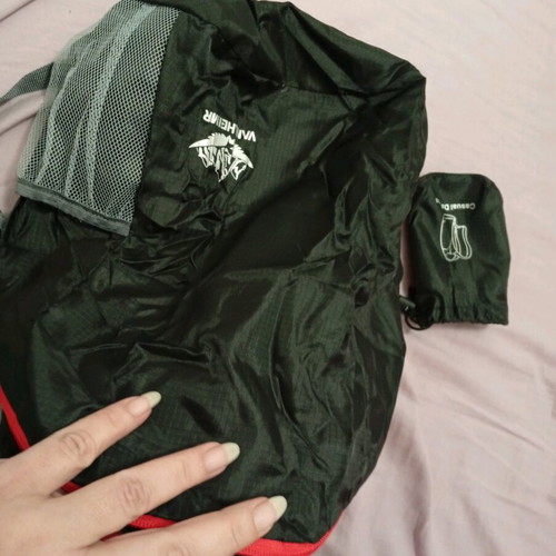 Back bag waterproof emergency use like new