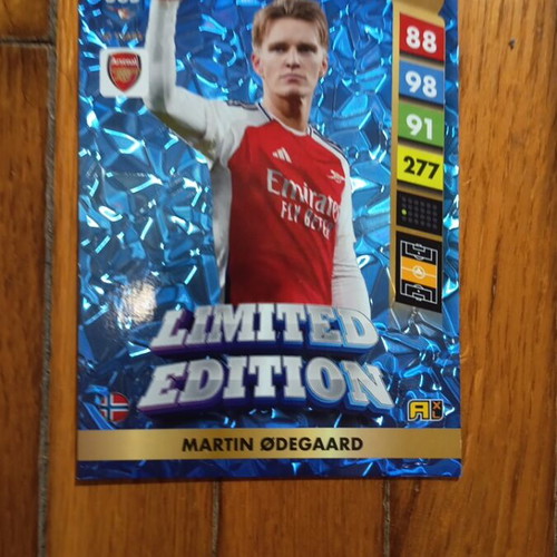 Panini FIFA 365 2025 XXL Limited Edition Martin Ødegaard card new