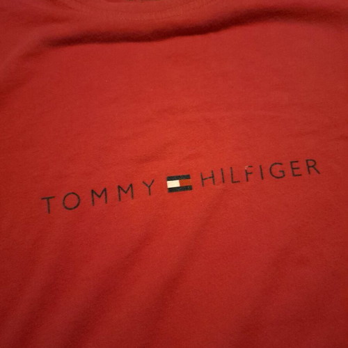 Tommy Hilfiger Long Sleeve T-shirt Medium Red 100% Cotton Like New