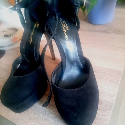 Sante suede pumps size 37 used, 1+1 gift set