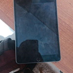 iPad tablet like new