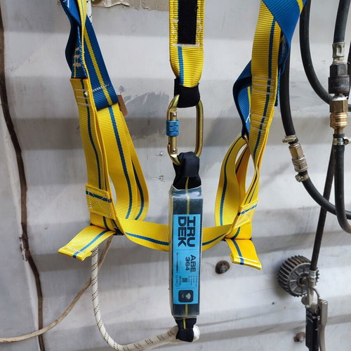 Safety Harness IRUDEK Light Plus 2 like new with fall arrest and NFC