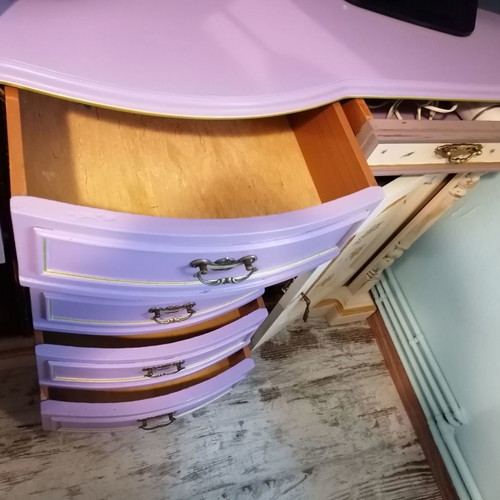 Antique buffet used with 7 drawers and 2 lockable cabinets