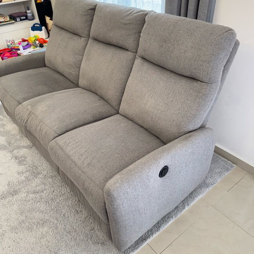Jysk 3-Seater Sofa like new with electric recliner and footrest