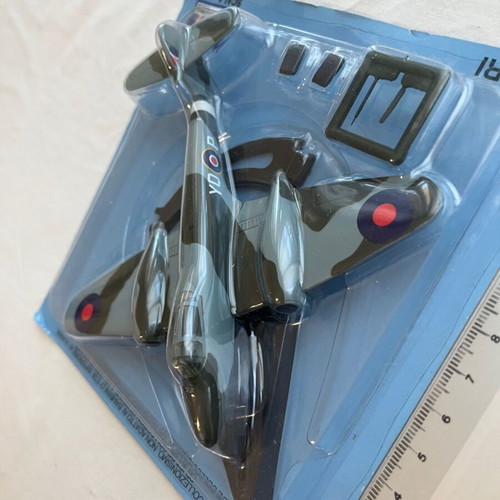 Gloster Meteor запечатан комплект Italeri мащаб 1/100 нов