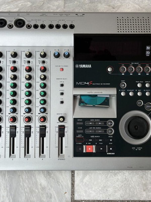 Yamaha MD4S 4 Track Multitrack Minidisc Recorder μεταχειρισμένο με καλώδιο