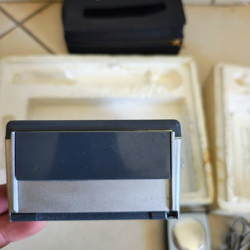 Sanyo Corder MC-2 cassette player like new, broken lid