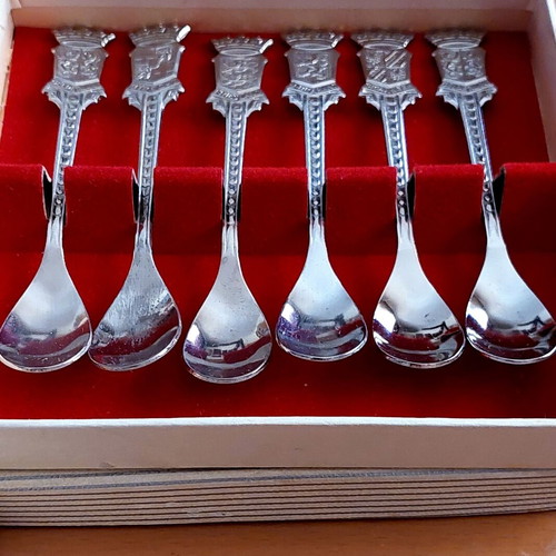 Vintage Dutch Collectible Set of 12 Spoons Made in Holland, New