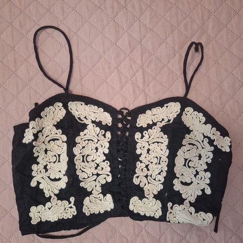 H&M top with thin straps and lace detail, like new