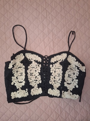 H&M top with thin straps and lace detail, like new