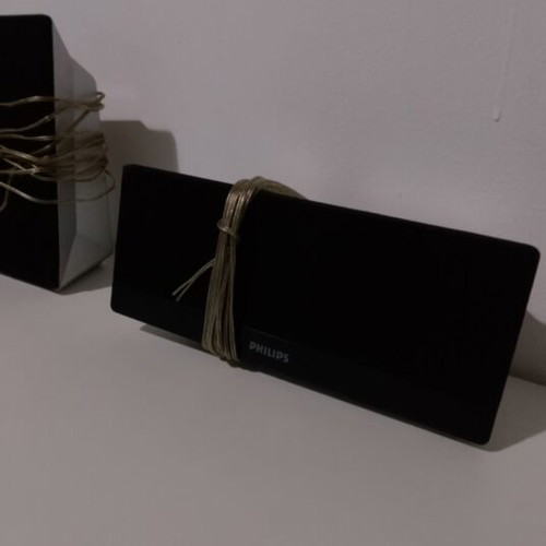 Philips DVD player with 3 speakers