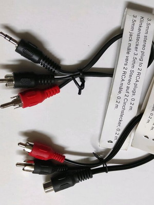 RCA and 3.5mm plug adapter new with 20cm cable