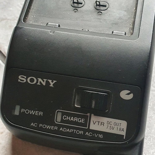 Sony AC-V16 τροφοδοτικό βιντεοκάμερας μεταχειρισμένο